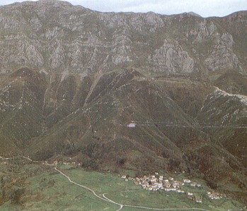 El Cuera y Peamellera Alta desde Juan Robre