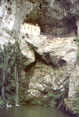 Santa Cueva