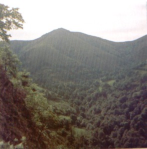 Pico La Múa y Foces del río Pendón